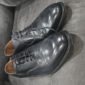 Allen edmonds dress shoes